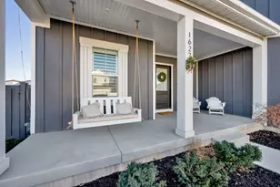 1627 W Maple Ln, Riverton, UT 84065 - Photo 2