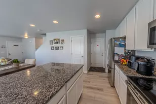 3209 S Claire Ave, Syracuse, UT 84075 - Photo 10