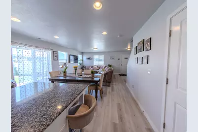 3209 S Claire Ave, Syracuse, UT 84075 - Photo 12