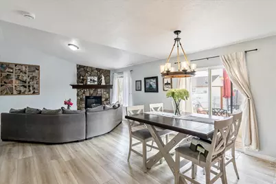 2126 E Lodge Pole Dr, Eagle Mountain, UT 84005 - Photo 12