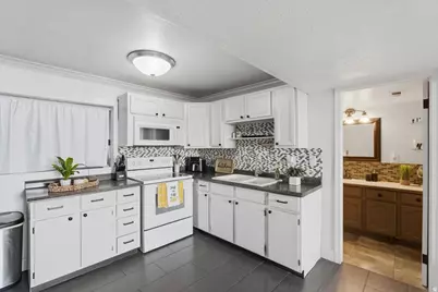 794 W Spanish Oak Way S, Murray, UT 84123 - Photo 24