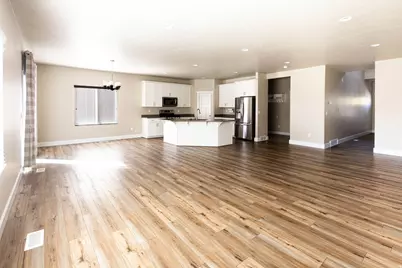 591 W Koins Way, Bluffdale, UT 84065 - Photo 6