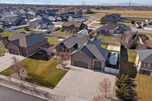 2287 N 2850 W, Plain City, UT 84404 - Photo 42