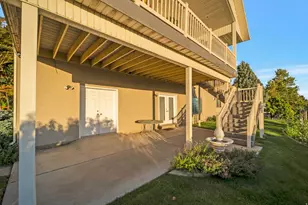 9157 N Canyon Heights Dr, Cedar Hills, UT 84062 - Photo 42