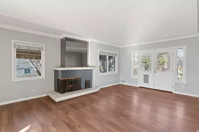 528 W 2900 S, Bountiful, UT 84010 - Photo 6