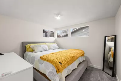 806 Valeria Dr, Layton, UT 84041 - Photo 14