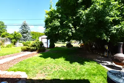 806 Valeria Dr, Layton, UT 84041 - Photo 28