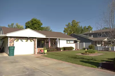 806 Valeria Dr, Layton, UT 84041 - Photo 2