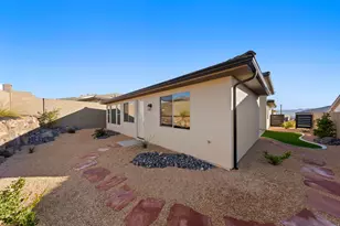 1493 N Horizon Pkwy, Washington, UT 84780 - Photo 28