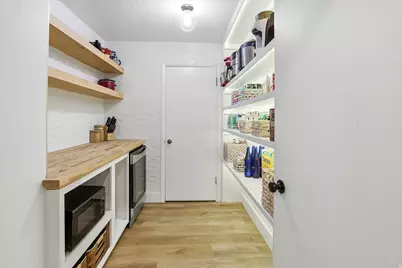 716 S 600 E, River Heights, UT 84321 - Photo 26