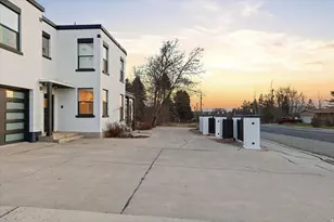 716 S 600 E, River Heights, UT 84321 - Photo 74