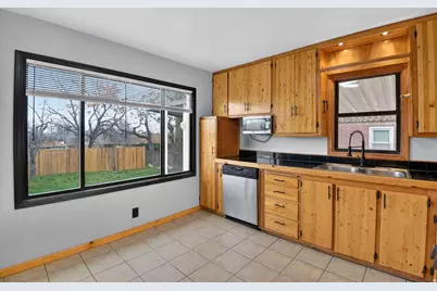 8646 W Florence Dr, Magna, UT 84044 - Photo 6