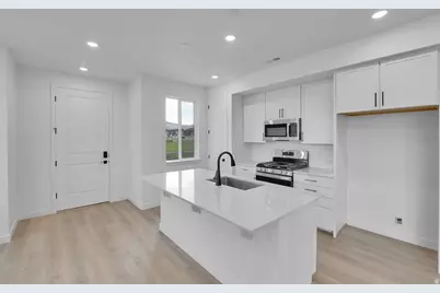 12694 S Lincoln Peak Ln #116, Herriman, UT 84096 - Photo 4