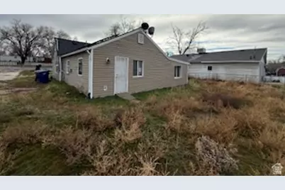 870 W Ellis St, Ogden, UT 84401 - Photo 4