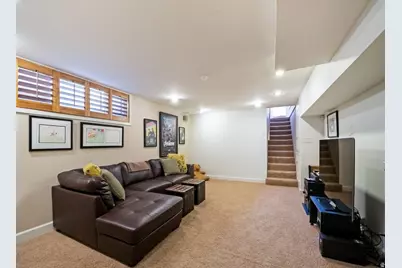 866 S 2300 E, Salt Lake City, UT 84108 - Photo 14