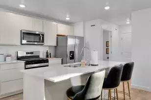 712 N 1850 E, Salem, UT 84653 - Photo 6