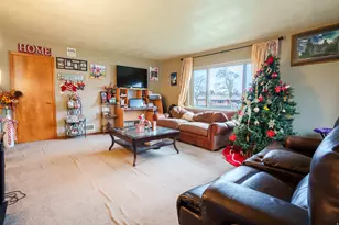 485 N Main St, Smithfield, UT 84335 - Photo 10