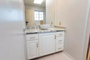 5760 S 1050 E, South Ogden, UT 84405 - Photo 10