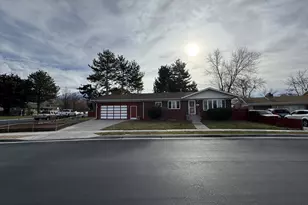 1098 E Lori Way S, Murray, UT 84117 - Photo 4