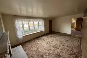 1098 E Lori Way S, Murray, UT 84117 - Photo 6