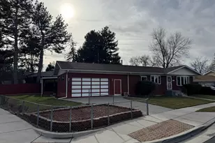 1098 E Lori Way S, Murray, UT 84117 - Photo 2