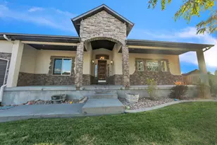 1256 Upland Dr, Tooele, UT 84074 - Photo 2