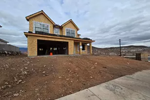 1818 W 300 N, Hurricane, UT 84737 - Photo 2