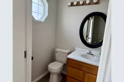 2077 S 1575 W, Syracuse, UT 84075 - Photo 8