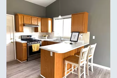 2077 S 1575 W, Syracuse, UT 84075 - Photo 6