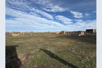 231 E North St, Grantsville, UT 84029 - Photo 20