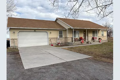 231 E North St, Grantsville, UT 84029 - Photo 16