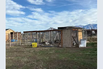 231 E North St, Grantsville, UT 84029 - Photo 22