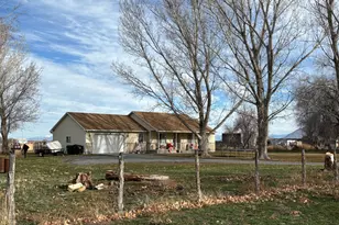 231 E North St, Grantsville, UT 84029 - Photo 2