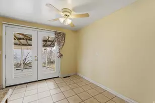 191 W 2300 N, Sunset, UT 84015 - Photo 8