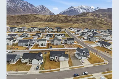 1155 S Red Barn Dr, Santaquin, UT 84655 - Photo 18