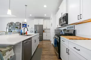 1155 S Red Barn Dr, Santaquin, UT 84655 - Photo 8