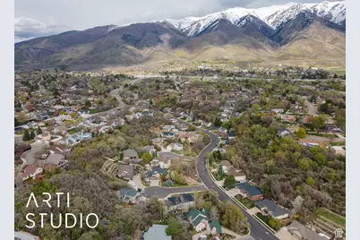 1907 N Bridge Ct, Layton, UT 84040 - Photo 36