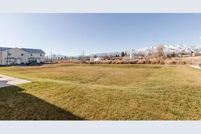 275 W 70 N, Hyrum, UT 84319 - Photo 26