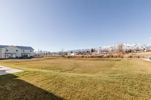 275 W 70 N, Hyrum, UT 84319 - Photo 26