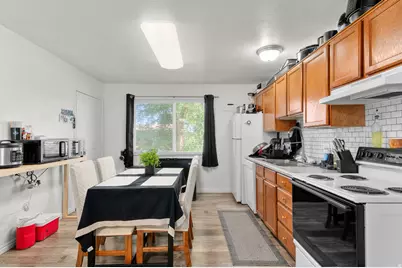 138 E 170 N, American Fork, UT 84003 - Photo 8