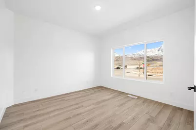 3294 E 2770 S #27, Spanish Fork, UT 84660 - Photo 8