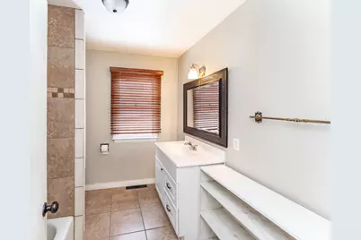 220 S 200 E, Vernal, UT 84078 - Photo 12
