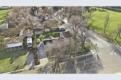 397 W Main St S, Grantsville, UT 84029 - Photo 32