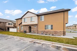 997 W Allington Dr, North Salt Lake, UT 84054 - Photo 2