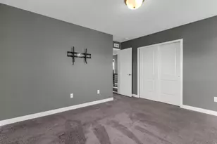 192 E Crown Point Dr, Saratoga Springs, UT 84045 - Photo 32