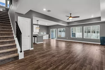 192 E Crown Point Dr, Saratoga Springs, UT 84045 - Photo 4