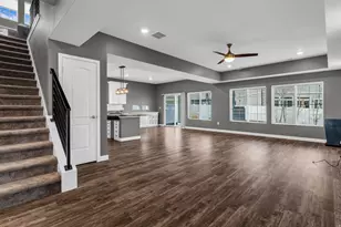 192 E Crown Point Dr, Saratoga Springs, UT 84045 - Photo 4