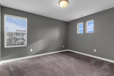 192 E Crown Point Dr, Saratoga Springs, UT 84045 - Photo 30