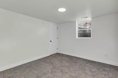 5320 S Charlotte Ave, Salt Lake City, UT 84118 - Photo 26