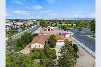1600 W 11400 S, South Jordan, UT 84095 - Photo 2